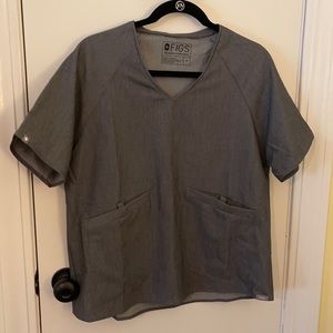 Figs scrub top size M graphite